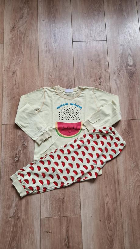 Pyžamo zn. slovenka veľ. 110., slovenka,110