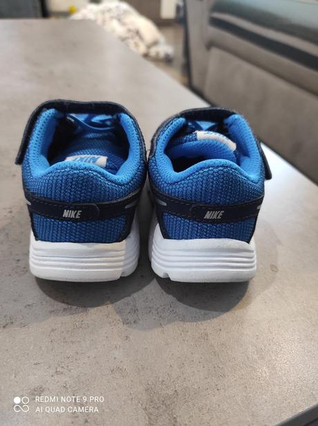 Nike tenisky, nike,22