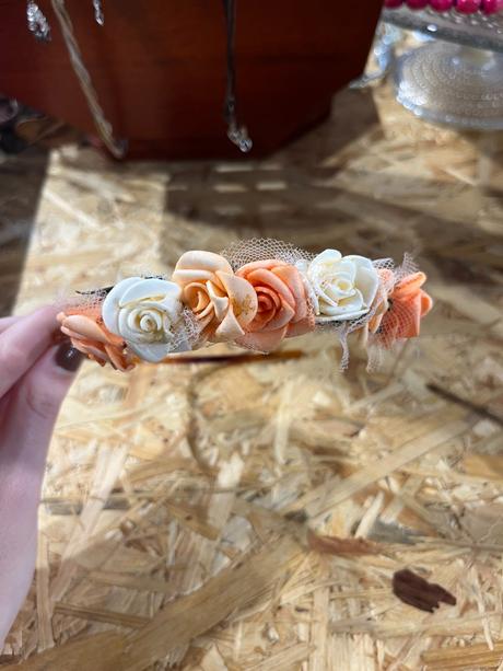 Čelenka s kvetinami, 