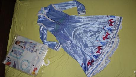 Nove saty pre elsu od disney,