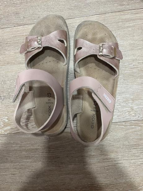 Sandalky, geox,33