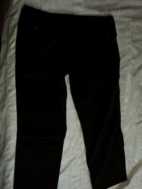 Hnede mencestraky, 52