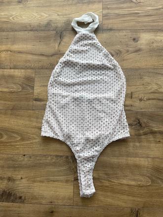 Body pretty little thing, m