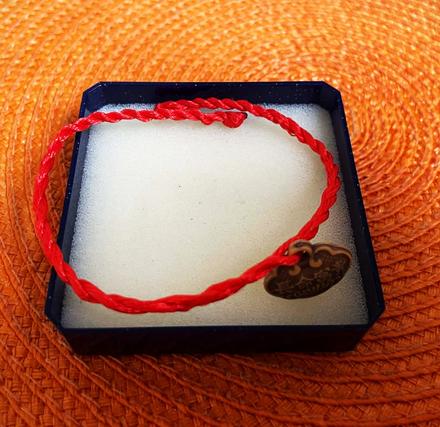 Šnúrka na ruku kabbalah, 