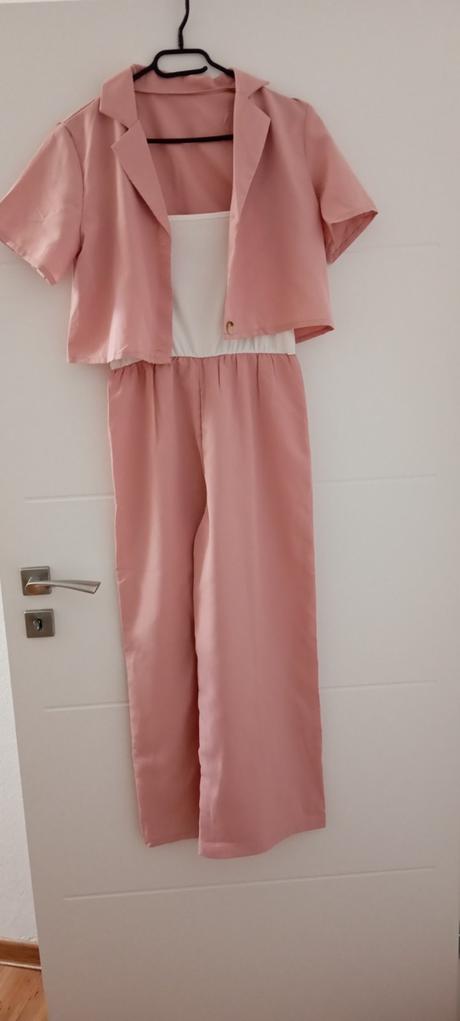 Overal pre slečnu, 158