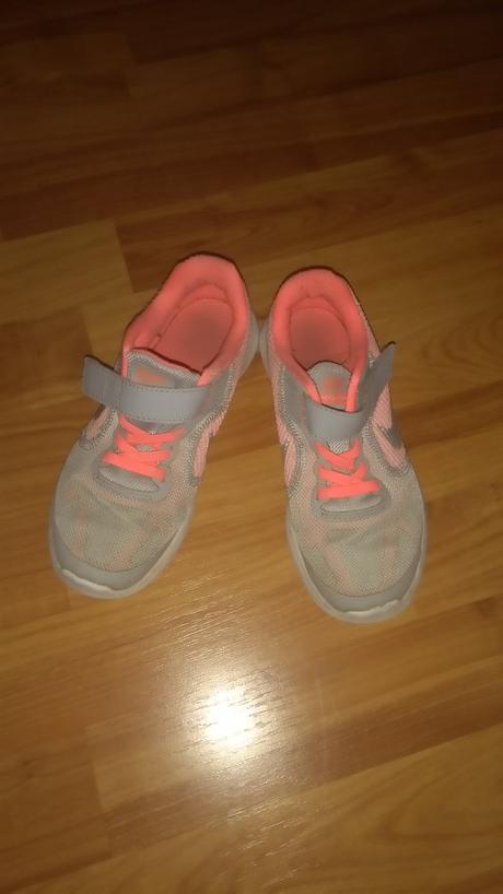 Tenisky pre dievča, nike,29