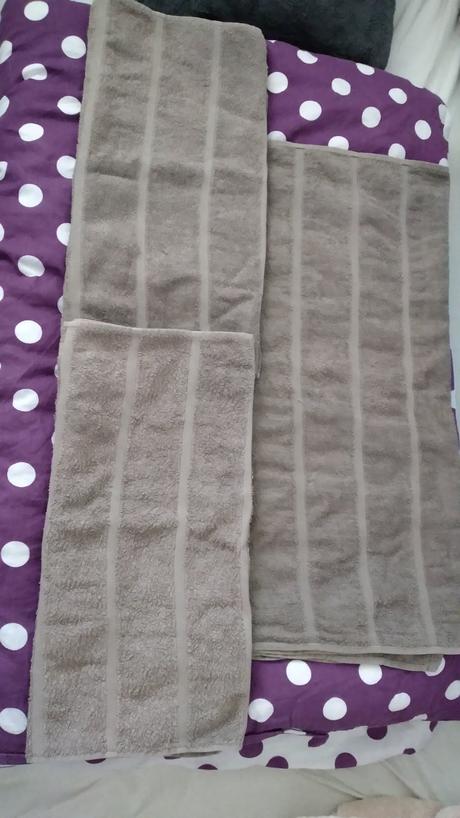 Osuška 132x64cm+ uteráky 92x46cm 2ks zadarmo, 