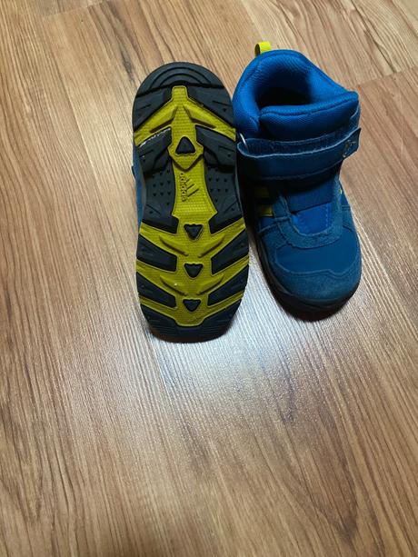 Zimne topanky, adidas,25