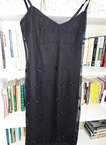 Cierne saty c. 38, m