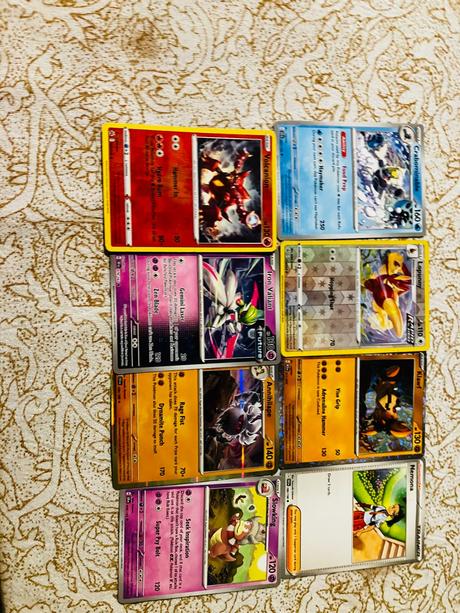 Pokémon, bakugan a pokémon album, 