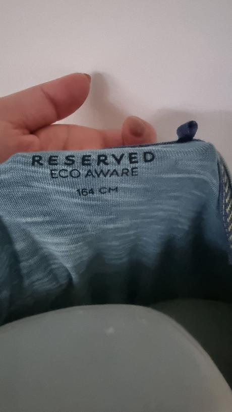 Tricko reserved, reserved,164