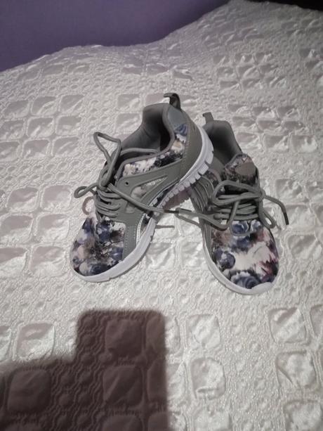 Štýlové tenisky veľ. 29, 29