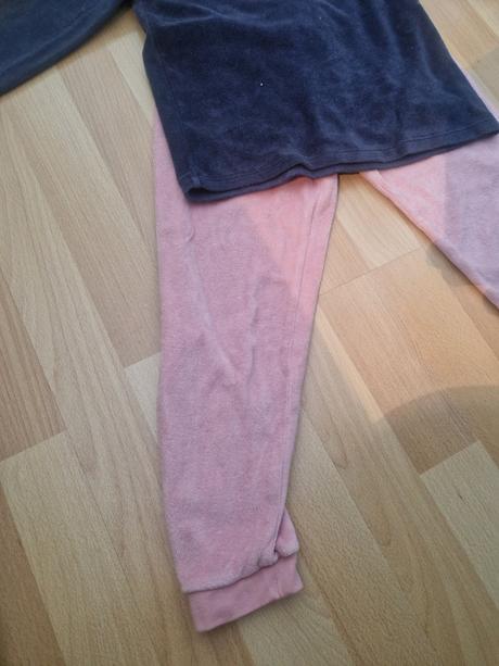 Teplučké pyžamko, lupilu,110