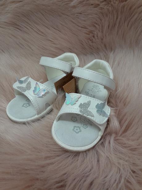 Dievčenské sandálky 22201350 b, 23