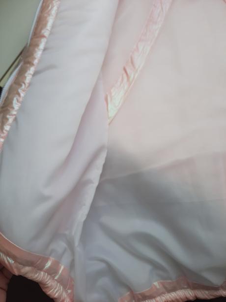 Perleťová bundička, s