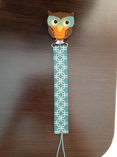 Šnúrka na cumlík, nuk