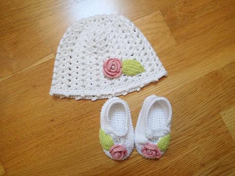 Háčkovaný kompletík 62-68, 62