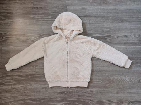 Prechodná bundička, 128