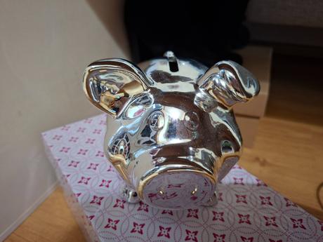 Keramická/hlinená pokladnička,