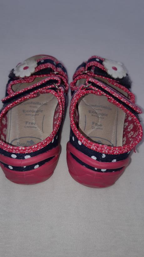 Sandalky renbut v.27, ren but,27