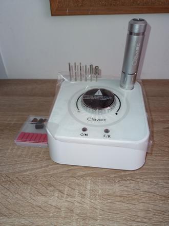 Brúska na nechty clavier, 