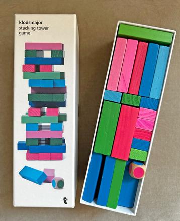 Spoločenská hra - veža z kociek, 