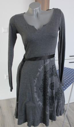Saty, desigual,s