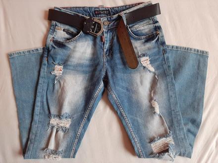 Vyšúchané rifle, vpredu s dierami, s opaskom, 158