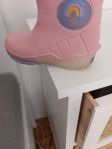 Sviatiace gumáky, 22