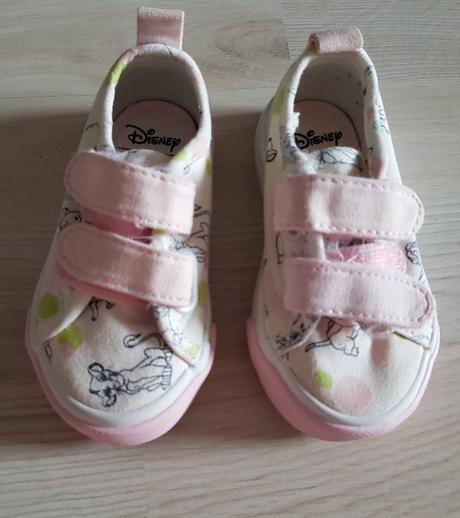 Platenky, reserved,18