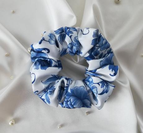 Saténová gumička, viac ako 40 farieb/ vzorov, 