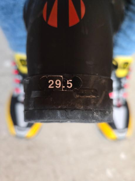 Lyziarky, tecnica,44