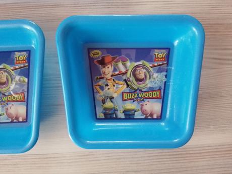 Taniere a misky pre deti, 