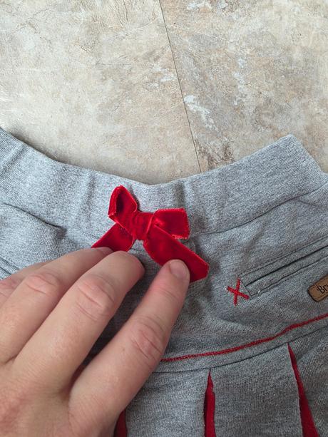 Sivočervená sukňa 122, brums,122