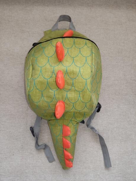 Ruksak pre malého dinomaniaka, longwai, 