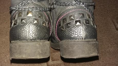 Dievčenské topánky, 32