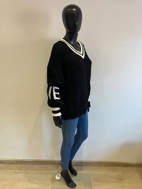 Dámsky sveter bielo-čierny (uni), l / m / s / xl