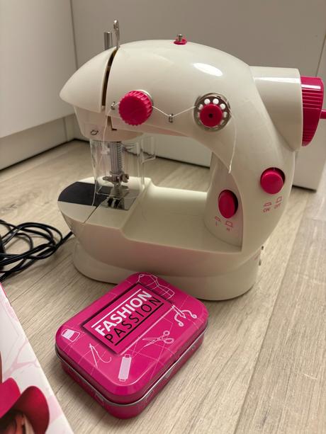 Detsky sijaci stroj, 