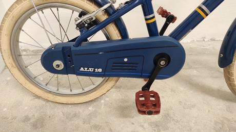 Hliníkový bicykel, 16