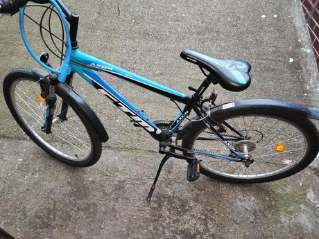 Predám bicykel axon, ctm,26