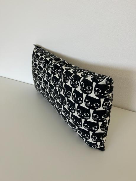 Vankúš, šírka (cm): 30,dĺžka (cm): 60