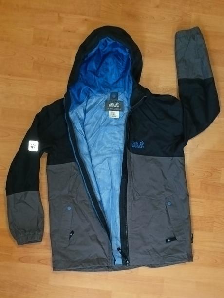 Bunda wolfskin, jack wolfskin,164