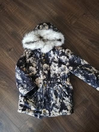 Bunda s kozusinkou, 104