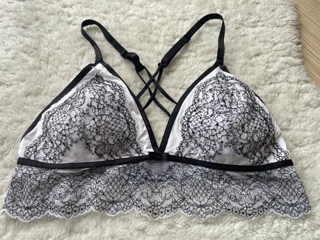 Bielo cierna cipkovana suprava, new yorker,l