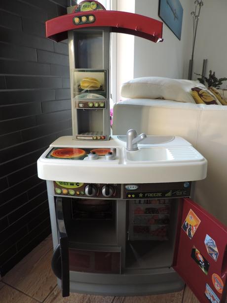 Kuchynka smoby + riady, 