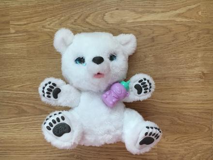 Ľadový medvedík furreal,