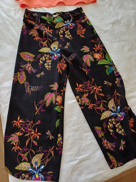 Krásny set-tričko a nohavice, č.m/l, h&m,m