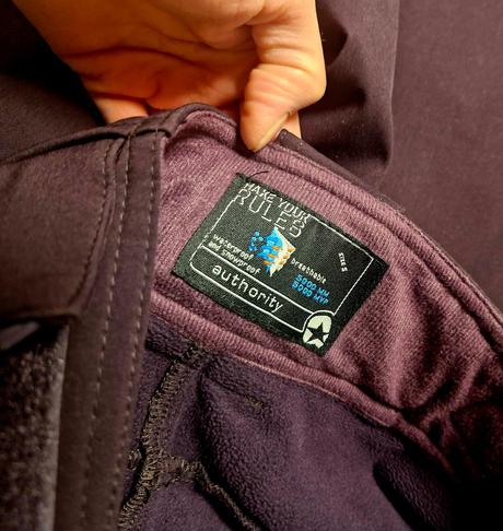 Krasna lyziarska suprava foxi/authority v.xs/s, authority,m