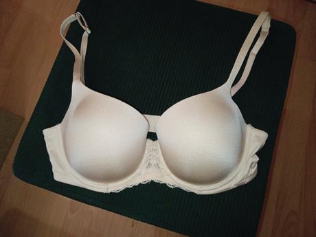 Tričková podprsenka lily, lindex,75c
