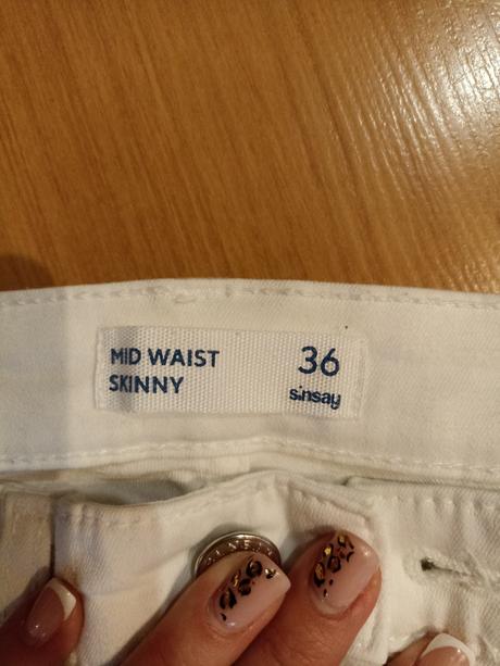 Biele nohavice, sinsay,36